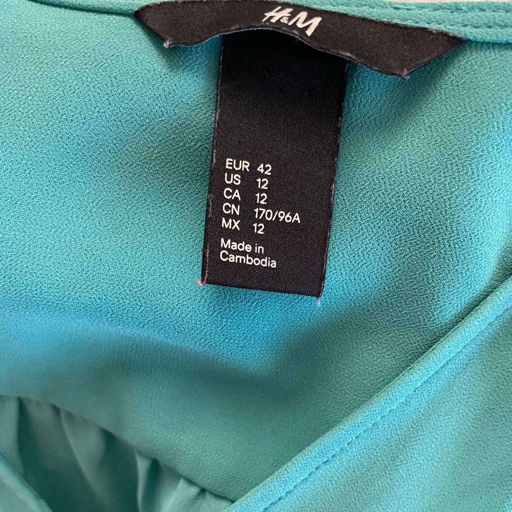 Button Down - Picture 3 of 3